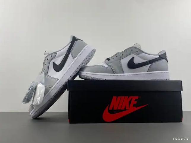 One Kick 1 Low Barons Jordan CZ0790-110 Air OG 0628